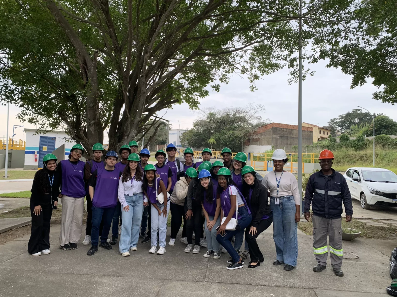 Jovens Aprendizes do CIEE Visitam ETE de Iguaba Grande: Uma Experiência Transformadora Imagem do artigo