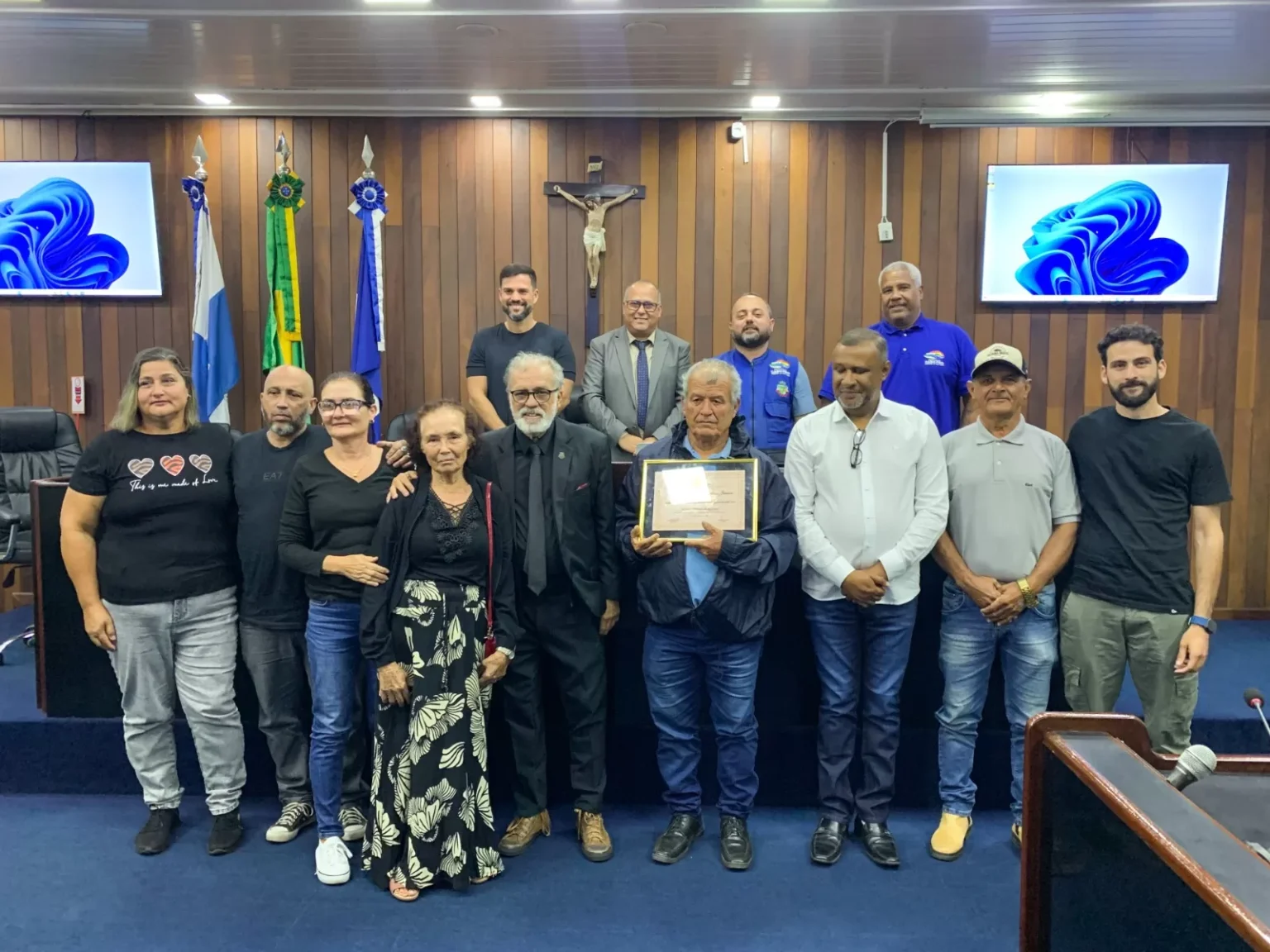 Legado de Sebastião Lan: Homenagem Emocionante na Câmara Municipal de Cabo Frio Imagem do artigo