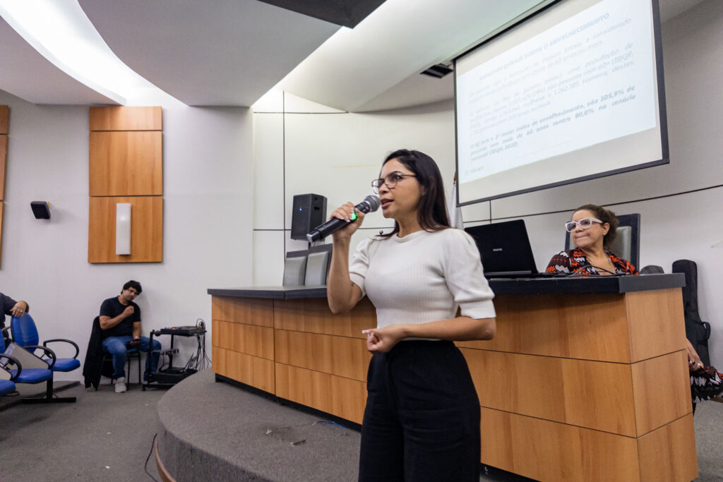 Fortalecimento das Políticas Públicas para Idosos: Encontro em Macaé Em Foco Imagem do artigo