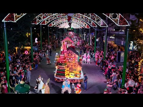 Um Encanto de Natal: Desfile Inaugural Encanta Nova Friburgo com Dança e Magia Imagem do artigo