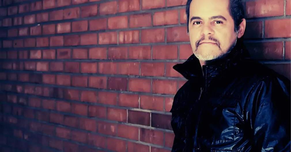 Dhenni Santos Brilha no Centro da Música Carioca com o Show ‘Coisa e Tal’ Imagem do artigo