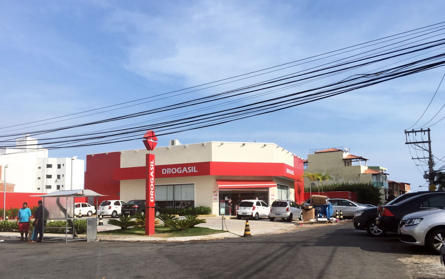 Anvisa Proíbe Venda de Medicamentos da Raia Drogasil: Entenda a Decisão