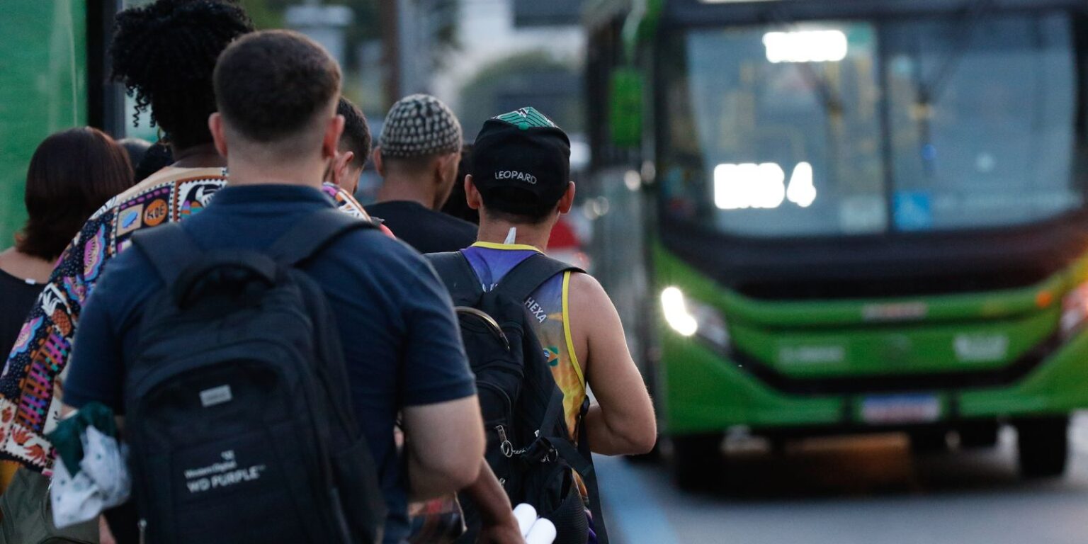 Aumento da Tarifa de Ônibus no Rio: Passagem Sobe para R$ 5 a Partir de Domingo