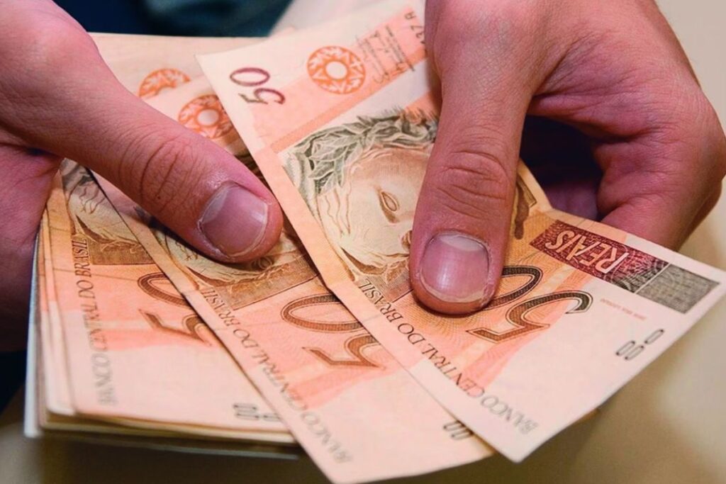 Betim Destaca-se na Economia de Minas Gerais com PIB de R$ 52,6 Bilhões Betim Destaca-se na Economia de Minas Gerais com PIB de R$ 52,6 Bilhões