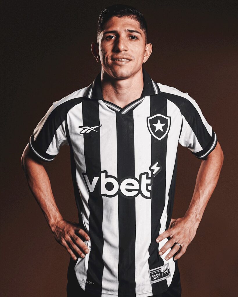 Botafogo e Mizuno: Parceria em Negociações para Suprir Materiais Esportivos em 2026