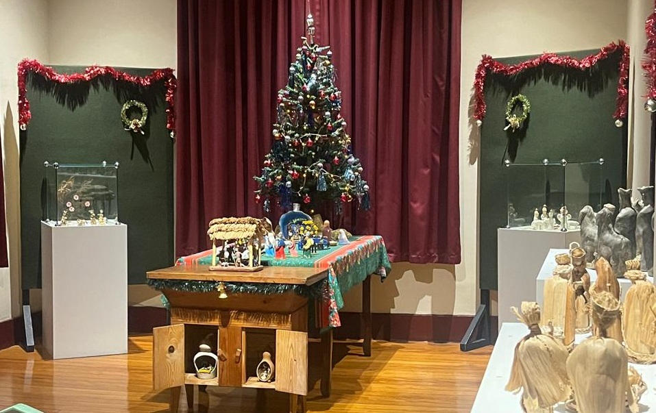 Caminho da Estrela: A Mágica Exposição de Presépios da UFJF em 2025