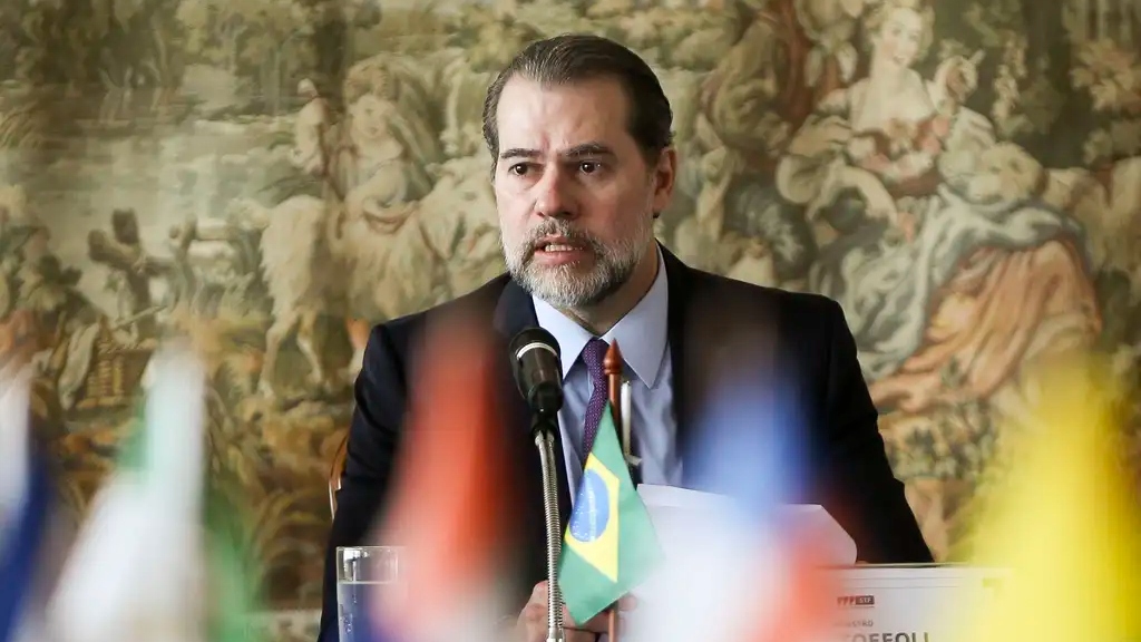 Decisão do STF Garante Recuperação Fiscal ao Rio de Janeiro e Impõe Limitações à União