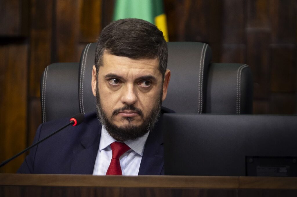 Rodrigo Bacellar pede licença de dez dias após liberação por Moraes Imagem do artigo