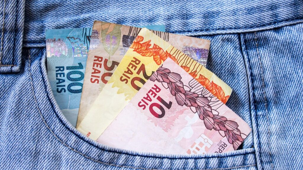 Dez Municípios Representam Quase 25% do PIB do Brasil em 2023, Revela IBGE