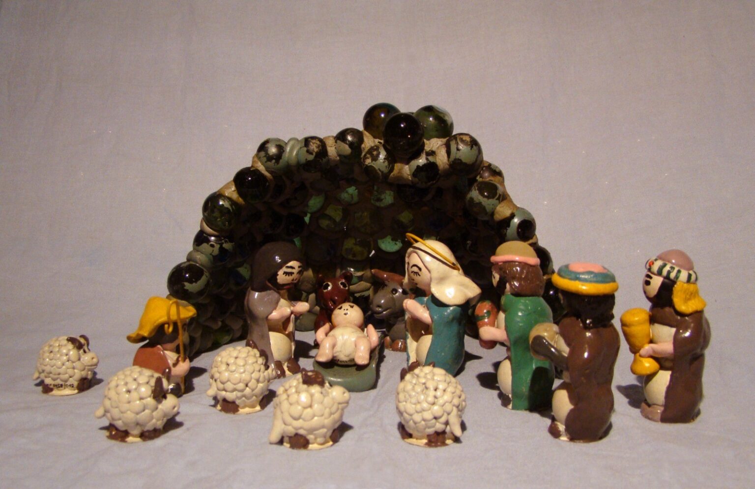 Exposição de Presépios Inusitados em Juiz de Fora: Arte e História em Cada Peça