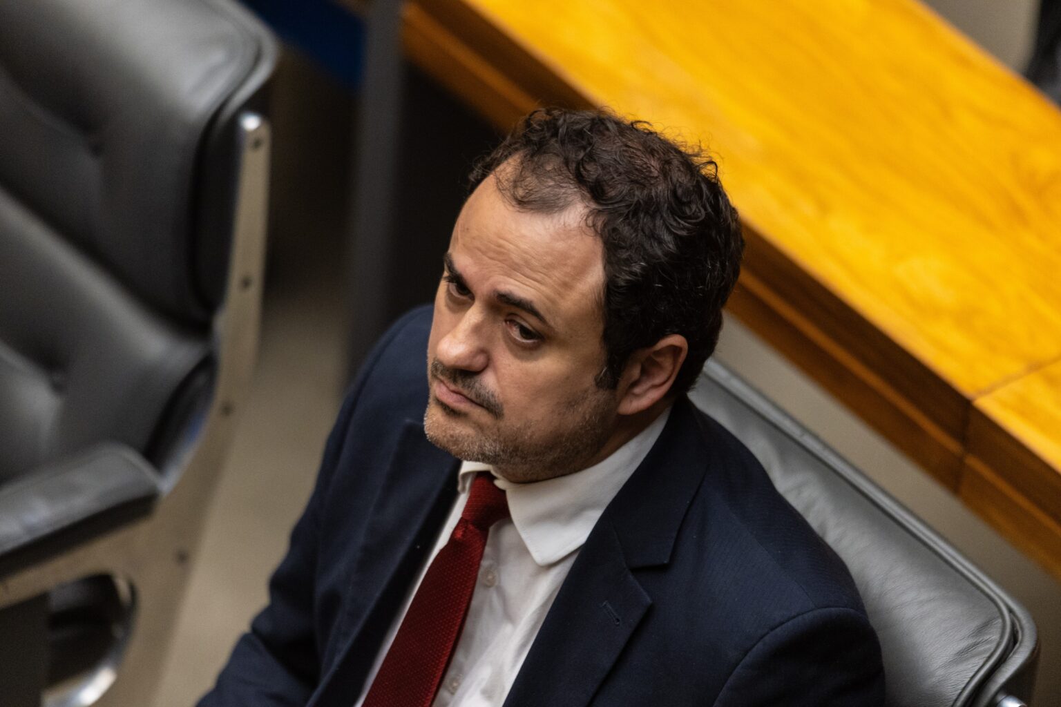 Glauber Braga suspenso da Câmara por seis meses e avalia candidatura ao governo do Rio em 2026