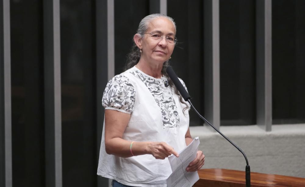 Heloísa Helena Critica Hegemonia do PT na Esquerda Brasileira