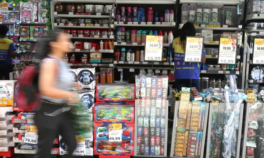 Os Dez Municípios que Representaram 25% do PIB em 2023, Segundo IBGE