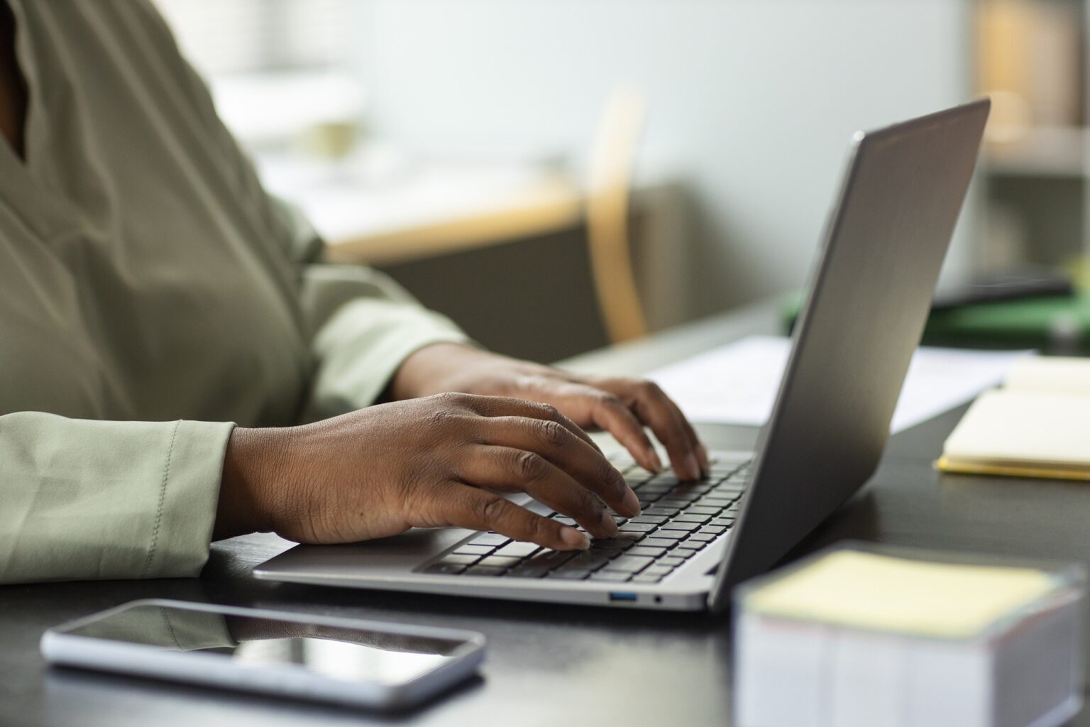 Pernambuco Lança 5.850 Vagas em Cursos Técnicos Gratuitos: Inscrições Abertas