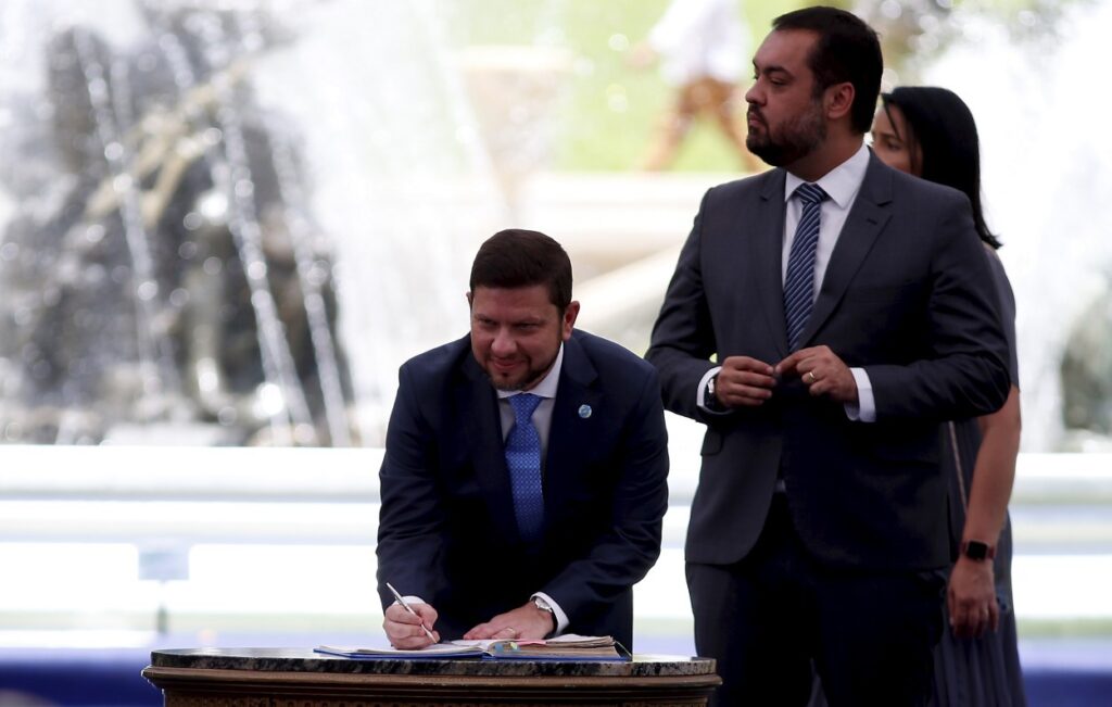 PL Seleciona Secretário Preferido de Castro para Candidatura em Mandato-Tampão