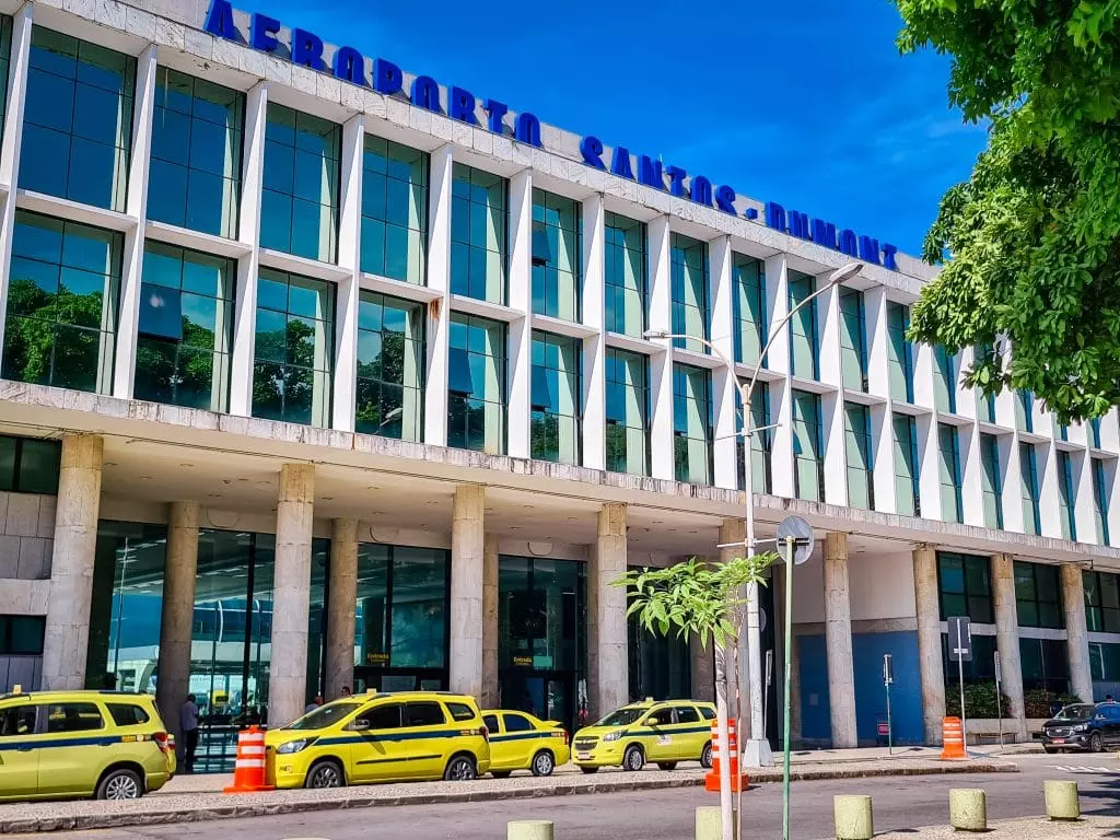 Proposta de Aumento de Passageiros no Santos Dumont Gera Preocupação no Setor Turístico