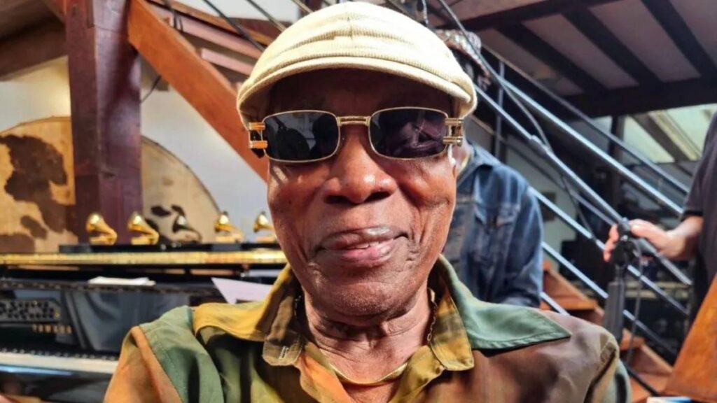 Milton Nascimento Recebe Título de Doutor Honoris Causa da Fiocruz: Uma Homenagem à Arte e Resistência Imagem do artigo