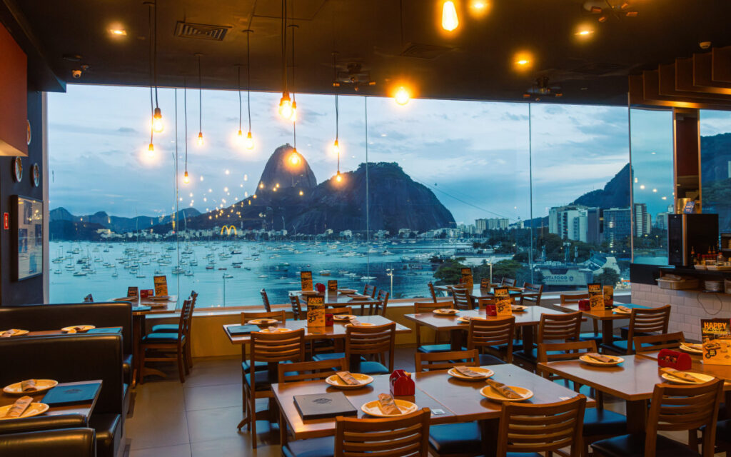 Rede de Restaurantes Abre 30 Vagas em Cidades do Grande Rio | Oportunidade de Emprego