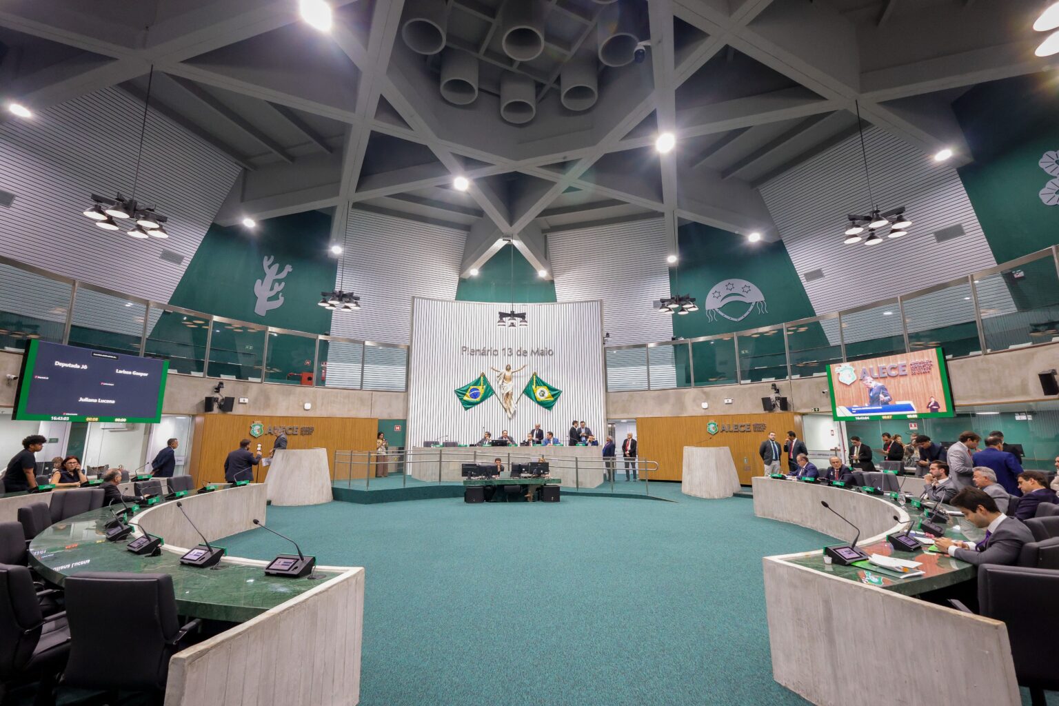 Retrospectiva Política: Três Leis Importantes Aprovadas no Ceará em 2025