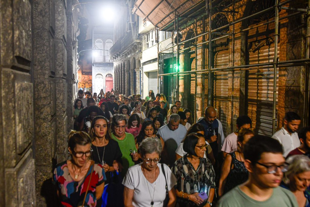 Rio de Janeiro: A Construção da Cidade por Artesãos e Irmandades