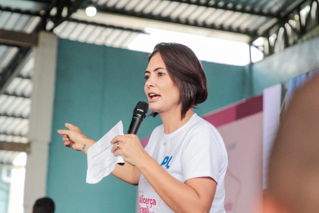 Michelle Bolsonaro Justifica Afastamento do PL Mulher por Questões de Saúde Imagem do artigo