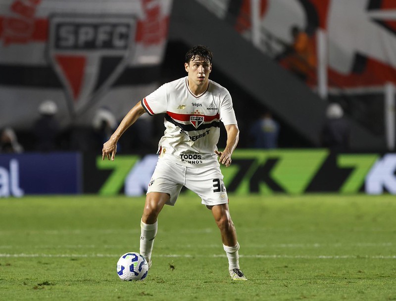 Trocas Entre Botafogo e São Paulo Não Avançam, Mas Ferraresi Pode Chegar ao Alvinegro