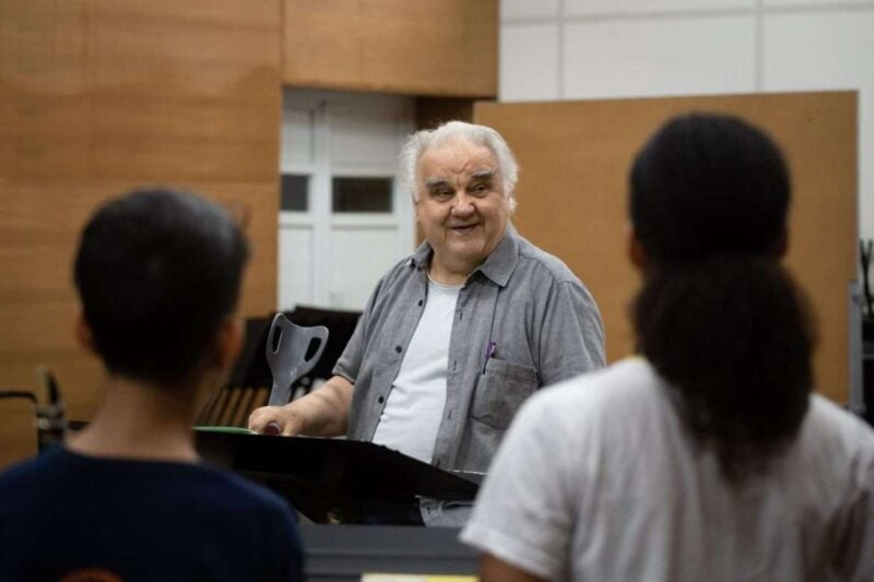 Volta Redonda se despede do maestro Nicolau de Oliveira, ícone da educação musical