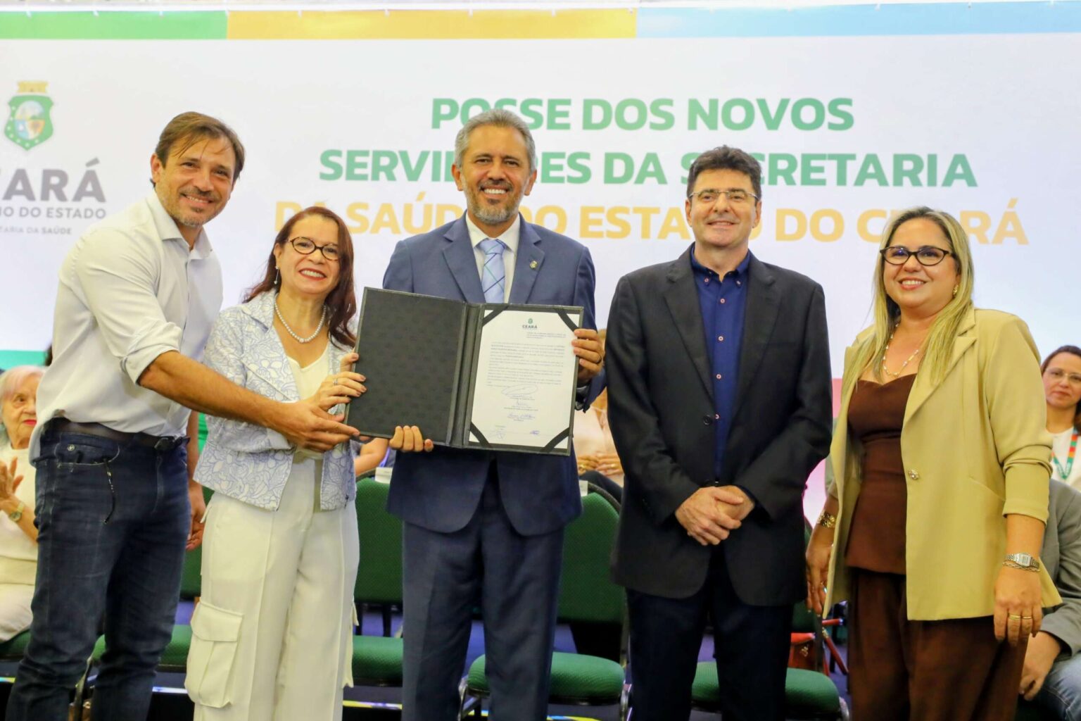 214 Novos Servidores da Saúde Reforçam Sistema Público do Ceará