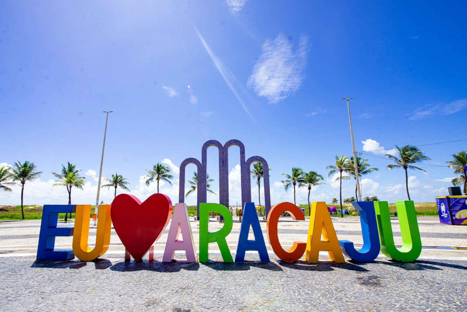 Aracaju se Destaca com Verão Promissor e Aumento no Fluxo de Visitantes