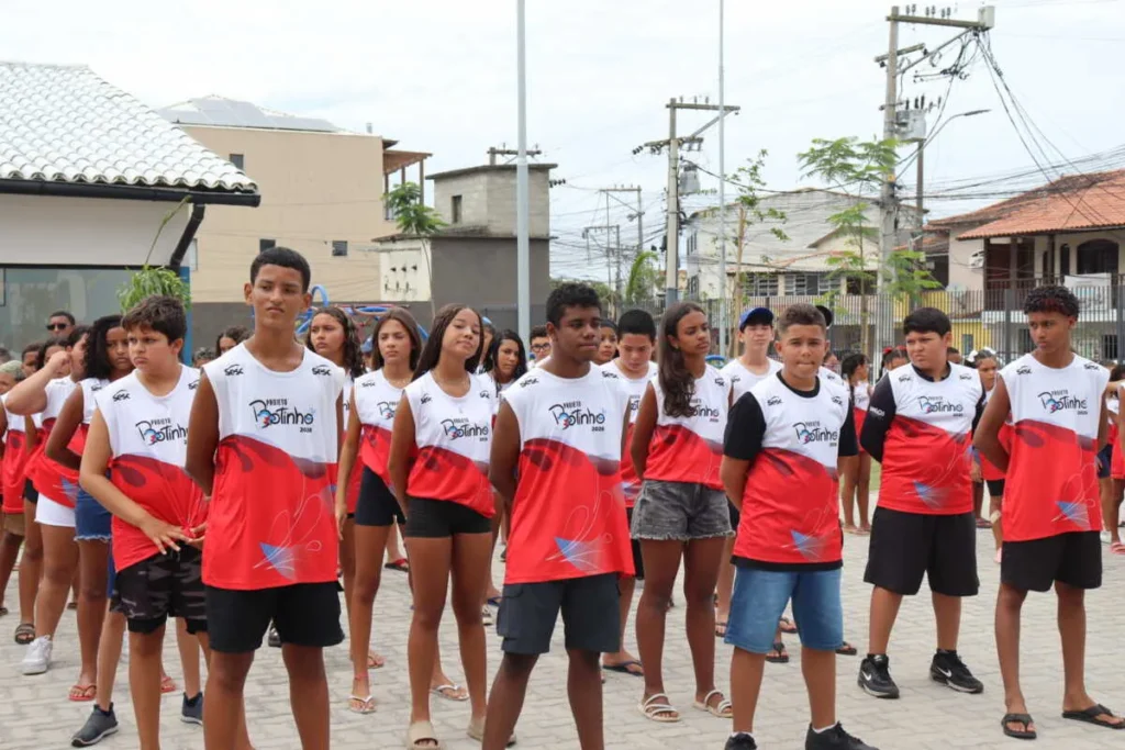 Centro Esportivo Rei Pelé celebra formatura do Projeto Botinho 2026 em São Pedro da Aldeia