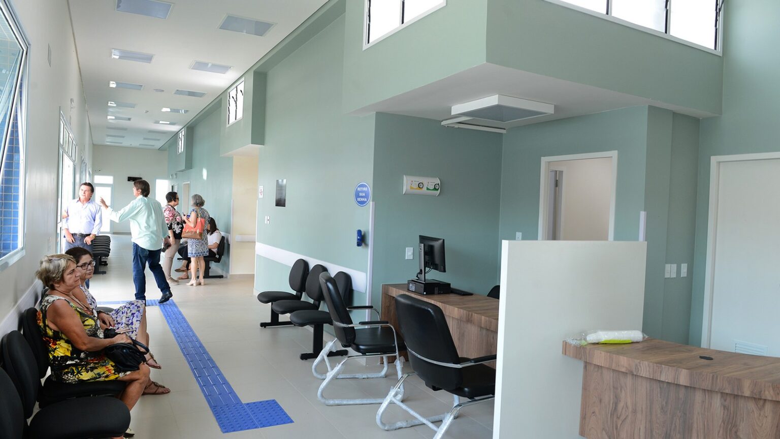 Centros de Saúde de Campinas Coletam Testes de Urgência Após Falhas no Sistema