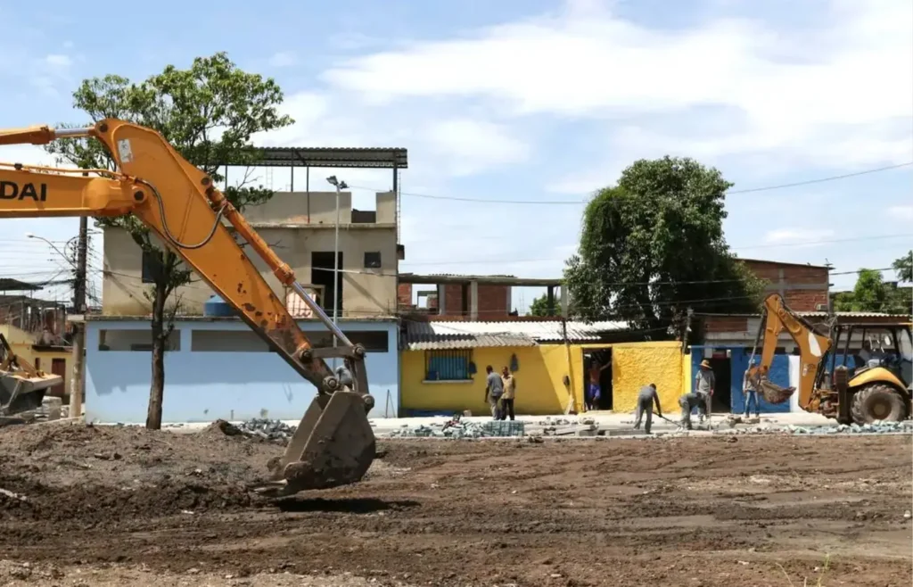 Cidades Bilionárias: A Discrepância Entre Arrecadação e Qualidade dos Serviços Públicos