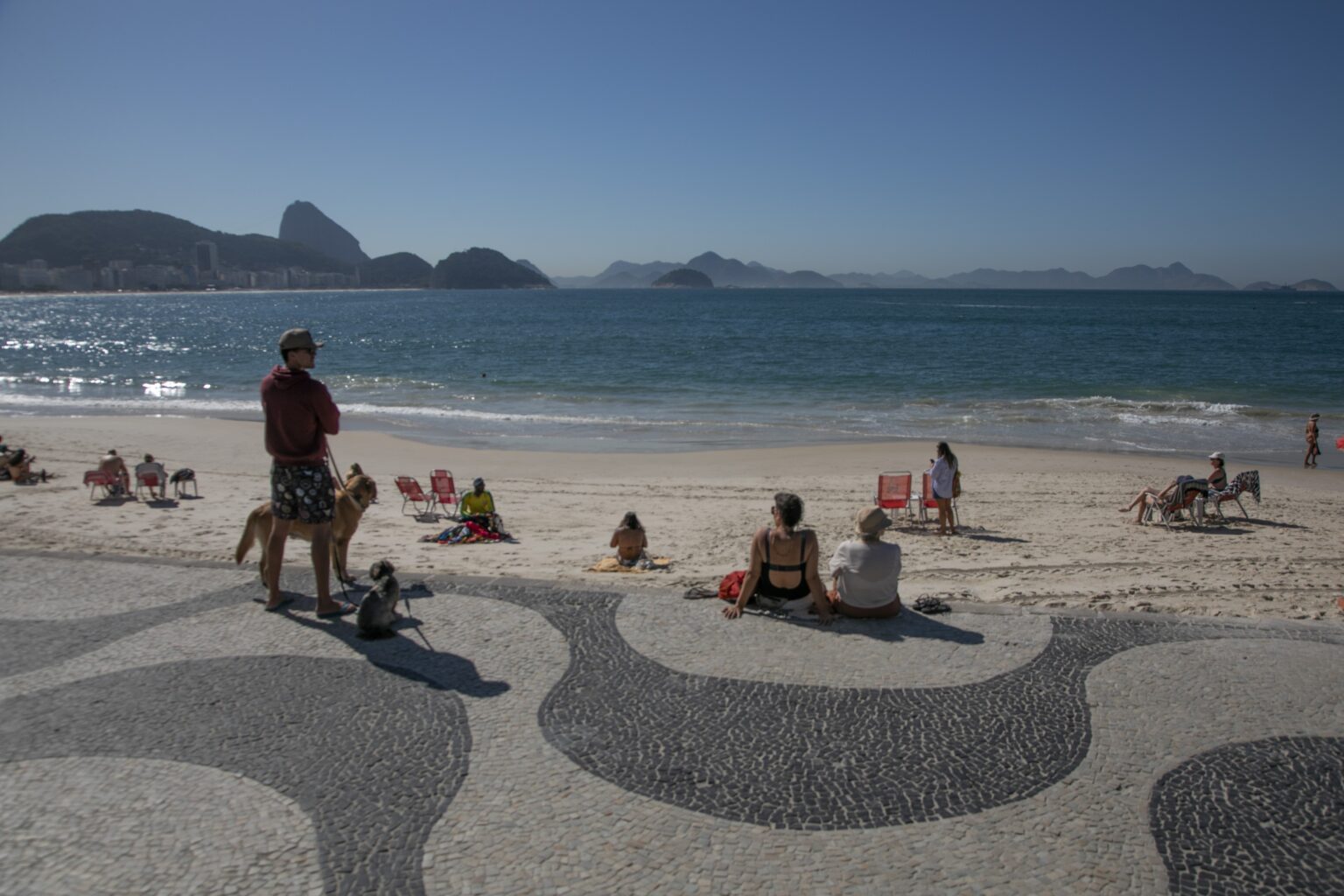 Copacabana Reinvents the Summer: A Praia Mais Visitada do Rio de Janeiro