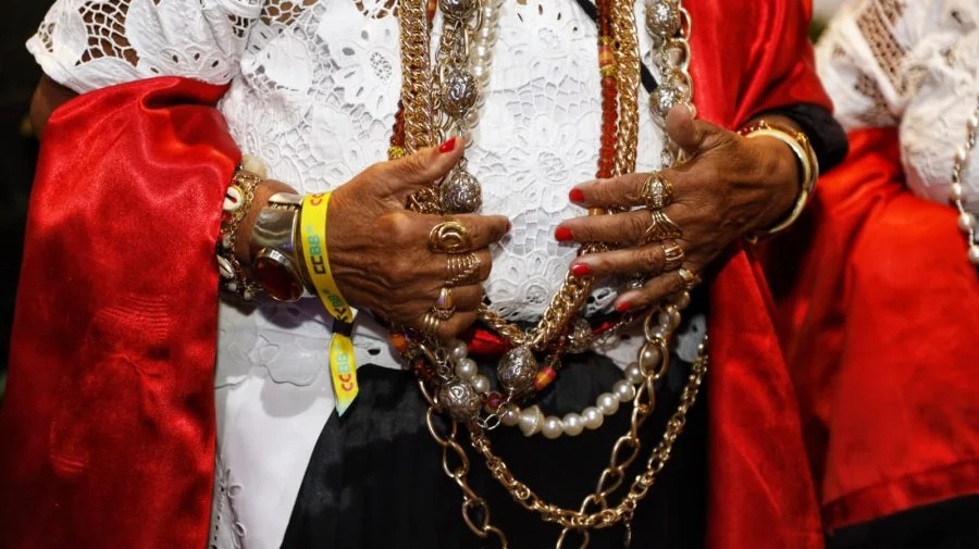 Democracia de Alta Densidade: A Luta pela Igualdade Racial e Religiosa no Brasil Democracia de Alta Densidade: A Luta pela Igualdade Racial e Religiosa no Brasil