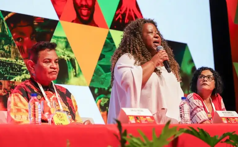 Educação e Direitos Humanos: Reflexões da Ministra Macaé Evaristo no 35º Congresso da CNTE