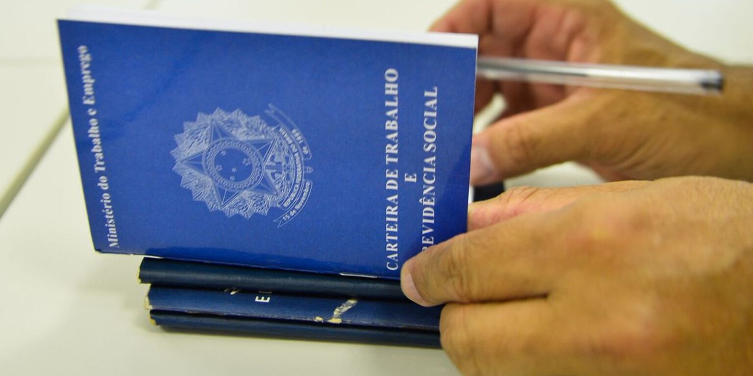 Empregos com Carteira Assinada no Rio de Janeiro: 420,9 Mil Vagas Criadas de 2023 a 2025