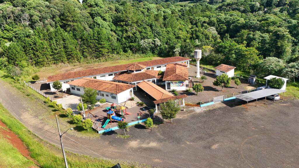 Escola do Rio Tuna Será Beneficiada com Quadra Poliesportiva Coberta