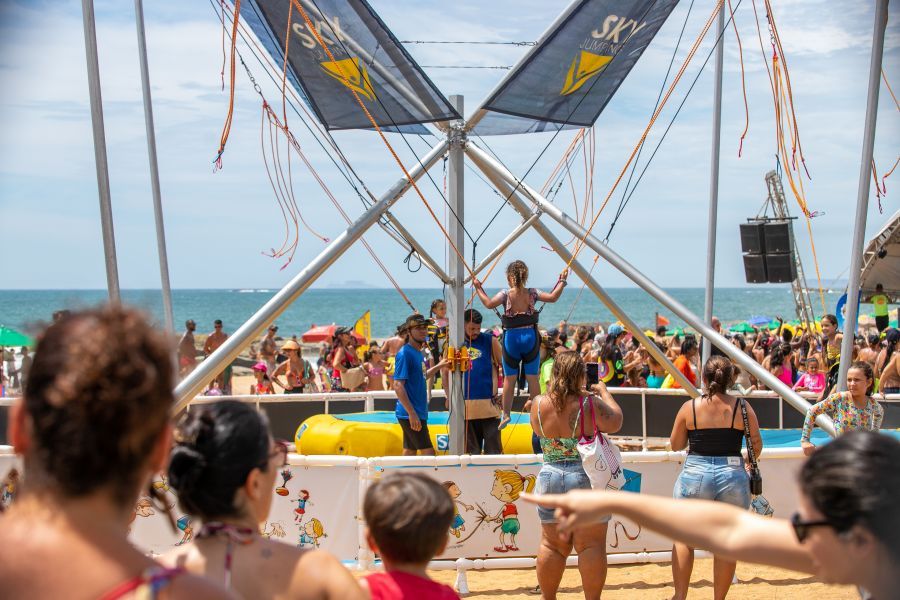 Expectativas Elevadas: Sesc Verão 2026 Promete Impacto Econômico em Rio das Ostras