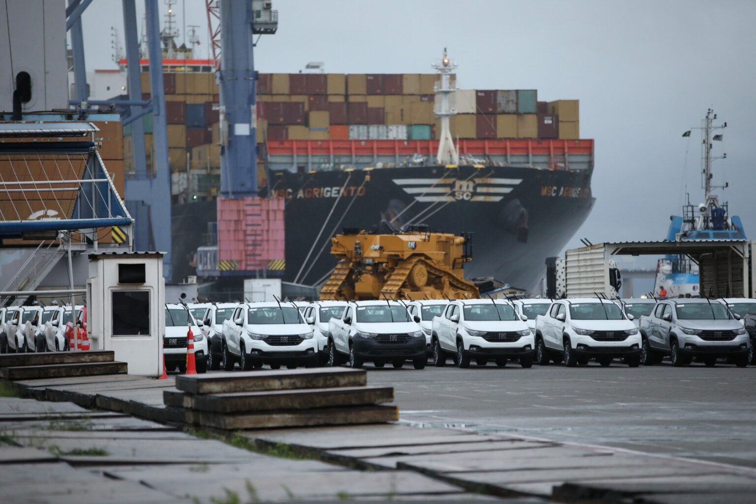 Exportações Brasileiras Batem Recorde em Sete Estados Apesar da Incerteza Global