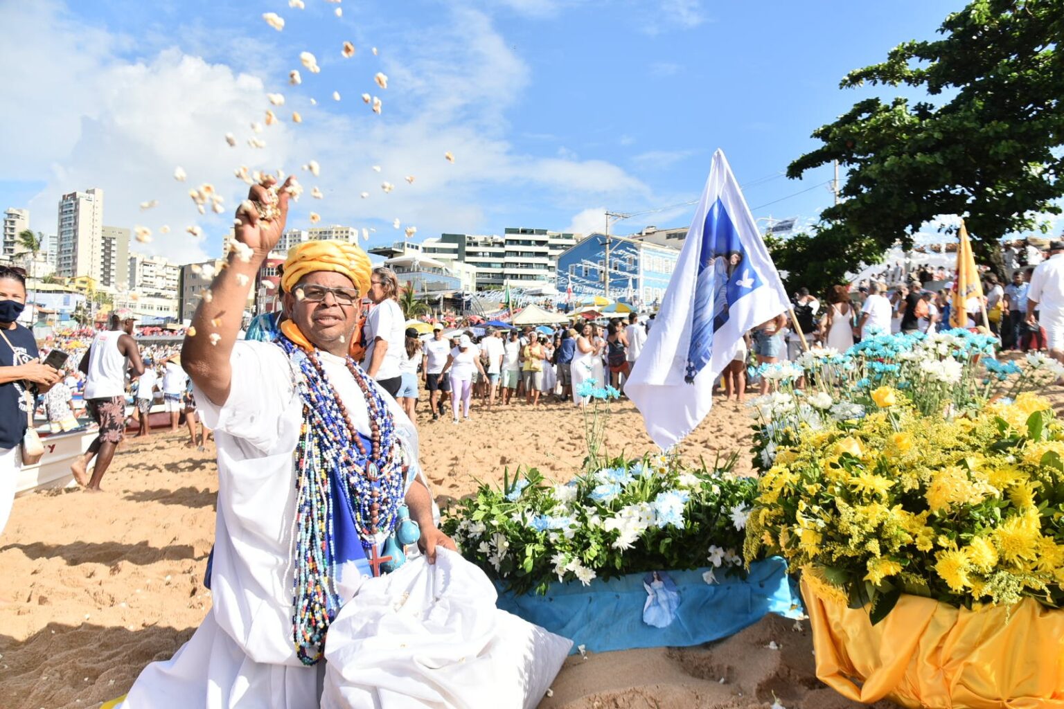 Festa de Iemanjá e Cultura Vibrante: Descubra o Rio Vermelho em Salvador