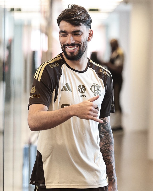 Flamengo Anuncia Lista para a Supercopa com Retorno de Paquetá Flamengo Anuncia Lista para a Supercopa com Retorno de Paquetá