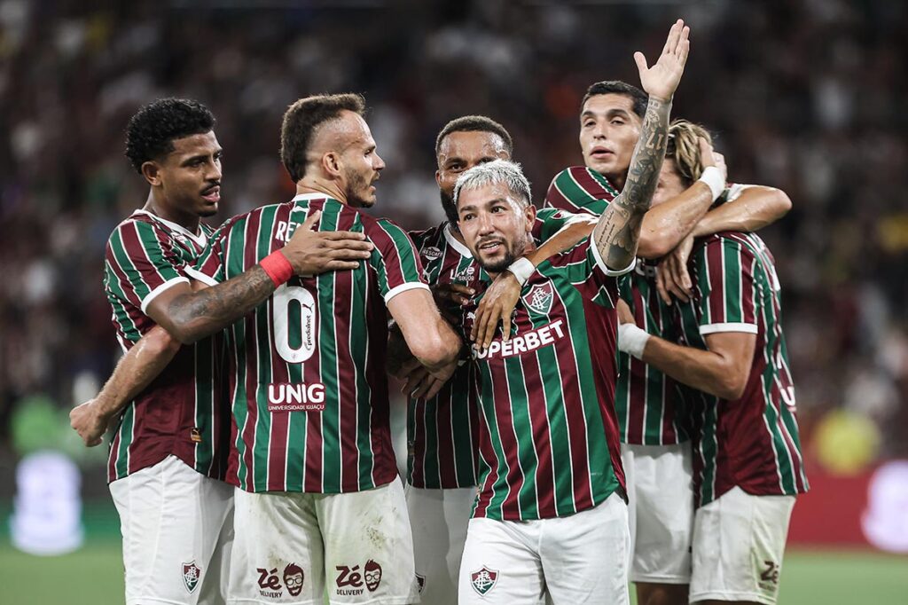 Fluminense Reverte Grêmio com Gols Rápidos no Maracanã e Garante Vitória