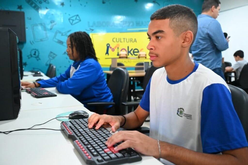 Goiânia Destaca-se em Educação: Primeira na Competitividade entre Capitais Brasileiras