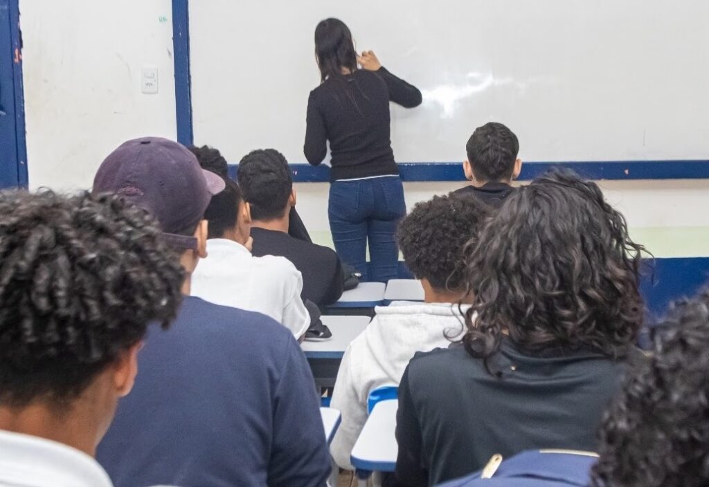Inscrições Abertas para o Programa Bolsa Mais Professores: Oportunidade para Educadores