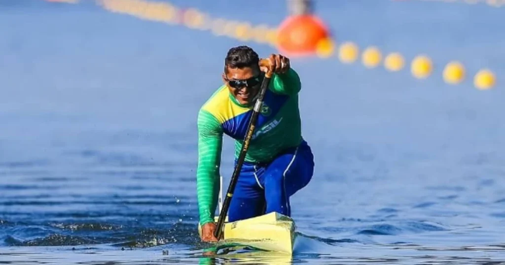 Isaquias Queiroz Rompe o Silêncio Após Desligamento do Flamengo
