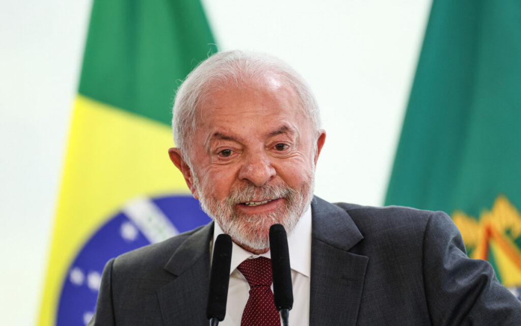 Lula Sanciona Orçamento de 2026 e Veta Reajuste do Fundo Partidário