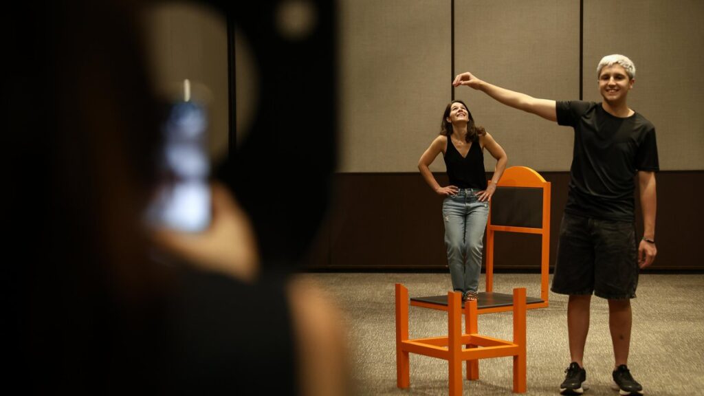 Museu das Ilusões em Porto Alegre: Experiências Interativas que Desafiam o Cérebro