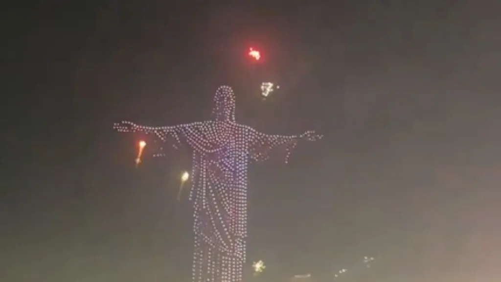 Réveillon no Rio: Alok Surpreende com 1,2 mil Drones e a Imagem do Cristo Redentor