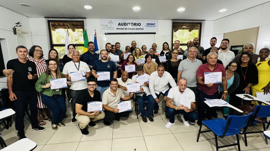 Rio das Ostras empossa Novo Conselho Municipal de Turismo para 2026-2027