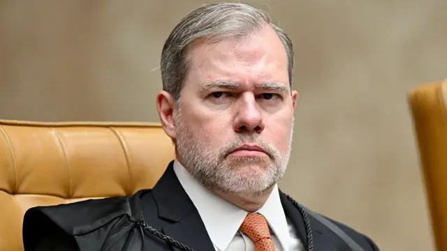 Situação de Toffoli é Vista como Insustentável, Avertindo Ministros do STF sobre Aumento das Investi
